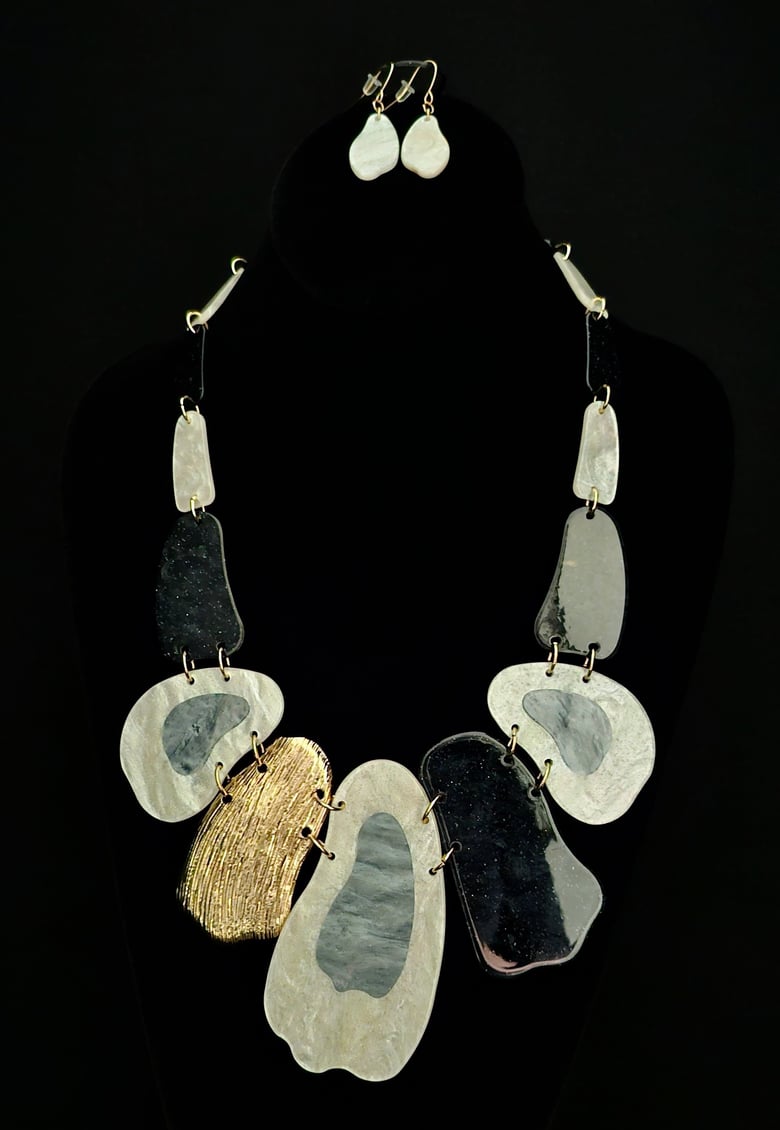 Image of That Marbleized Necklace Set 