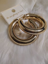 Image 2 of D'JAE JUMBO HOOP