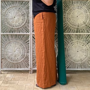 Image of Bronze Linen Linea Pants