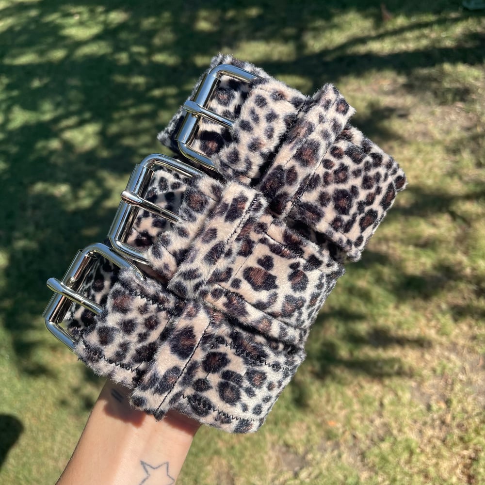 animal print belts 