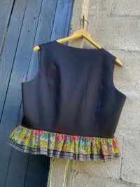 Image 9 of Top feito a man. AQUELARRE6. Talla XL. Deseño exclusivo!