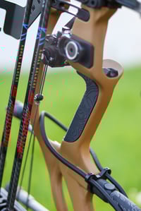 Image 4 of Hoyt RX-10/Ultra Carbon Grip