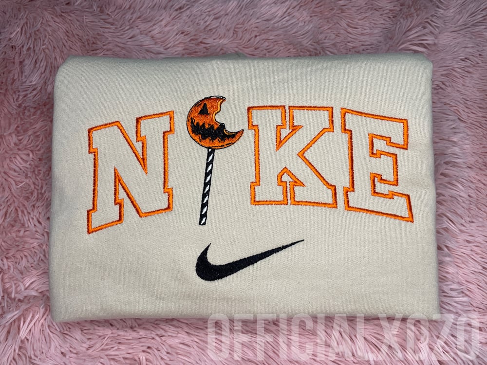 Image of TrickorTreat Nike Orange🎃