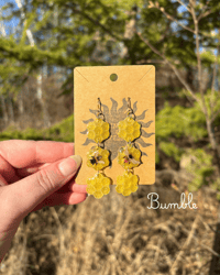 Image 3 of Bees Knees