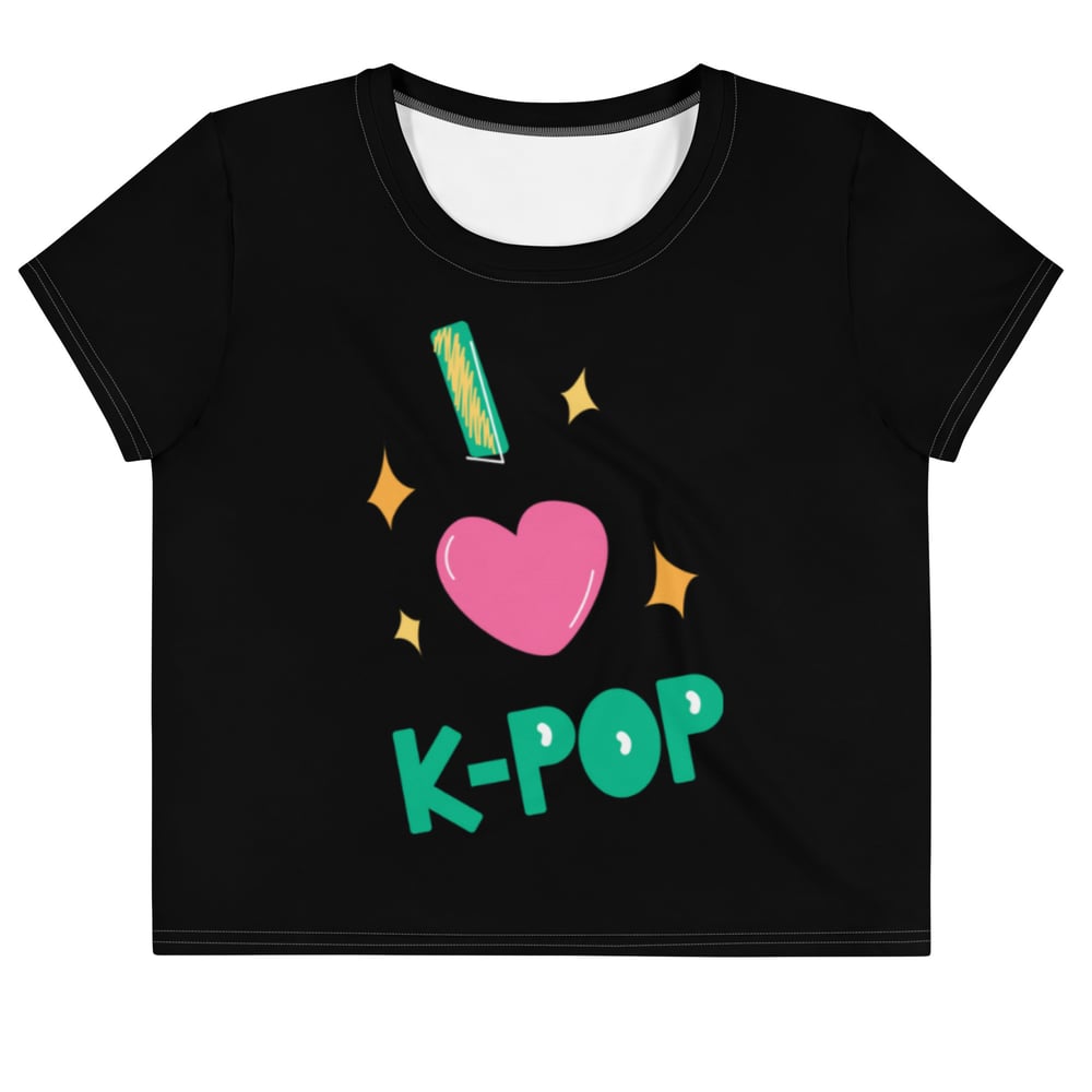 ZEN EXP - “I <3 K-Pop” All-Over Print Crop Tee