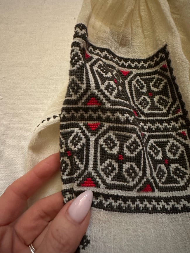 1960s bohemian gauze hand embroidered peasant blouse 