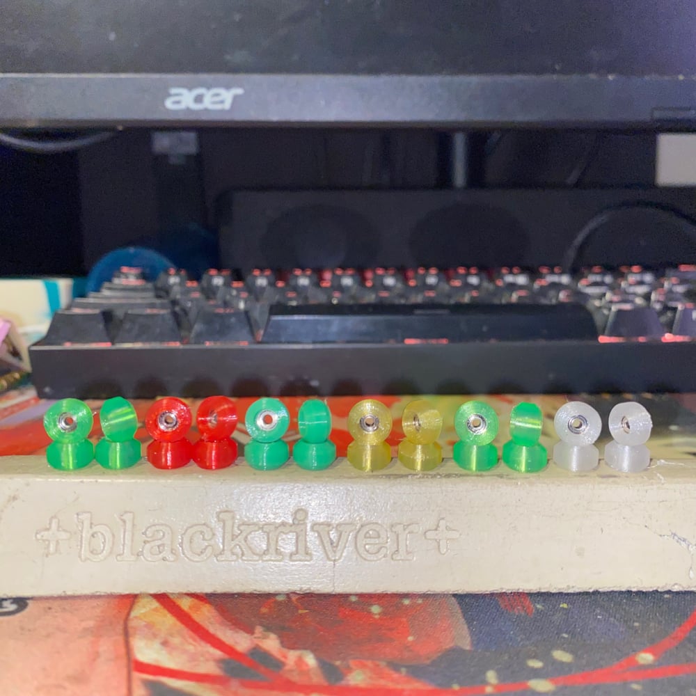Image of HUFB Street Dreams V2s