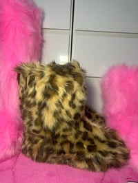 Image 3 of Leopard Faux Imitation Fur Y2K Yeti Baddie Snow Boots