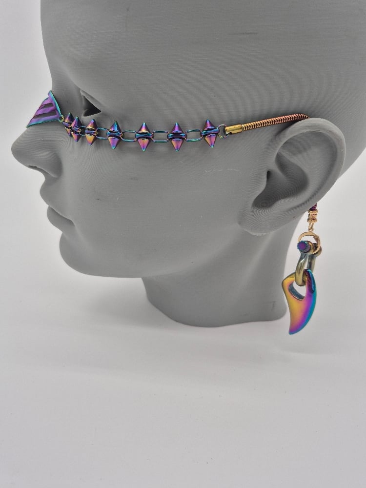 Image of Spiked Rainbow