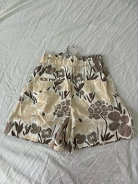 Image 2 of Uniqlo brown shorts // 34