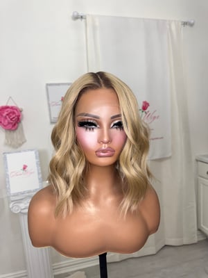 Image of Beige bob (ready to ship) 