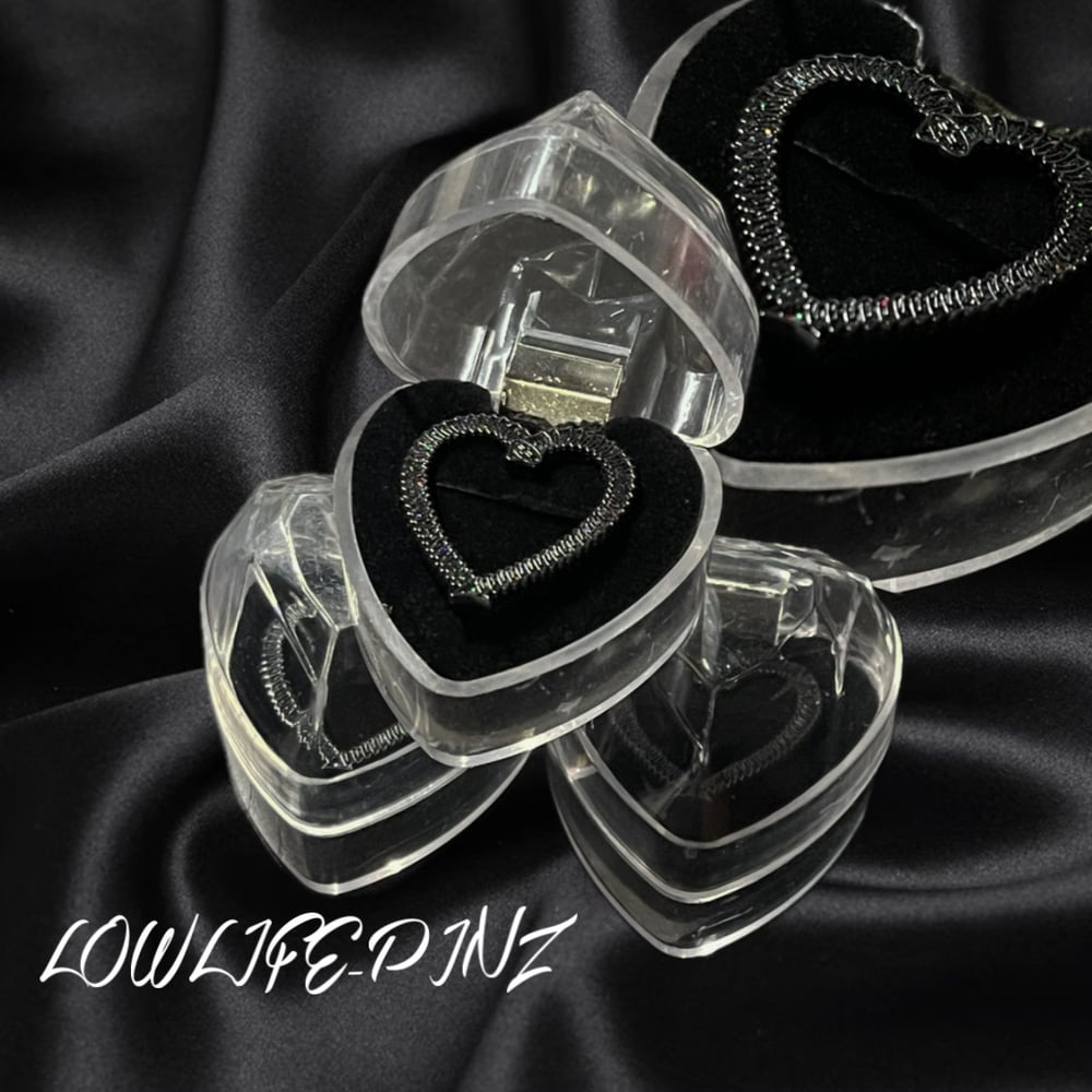 Image of Screw love black silk