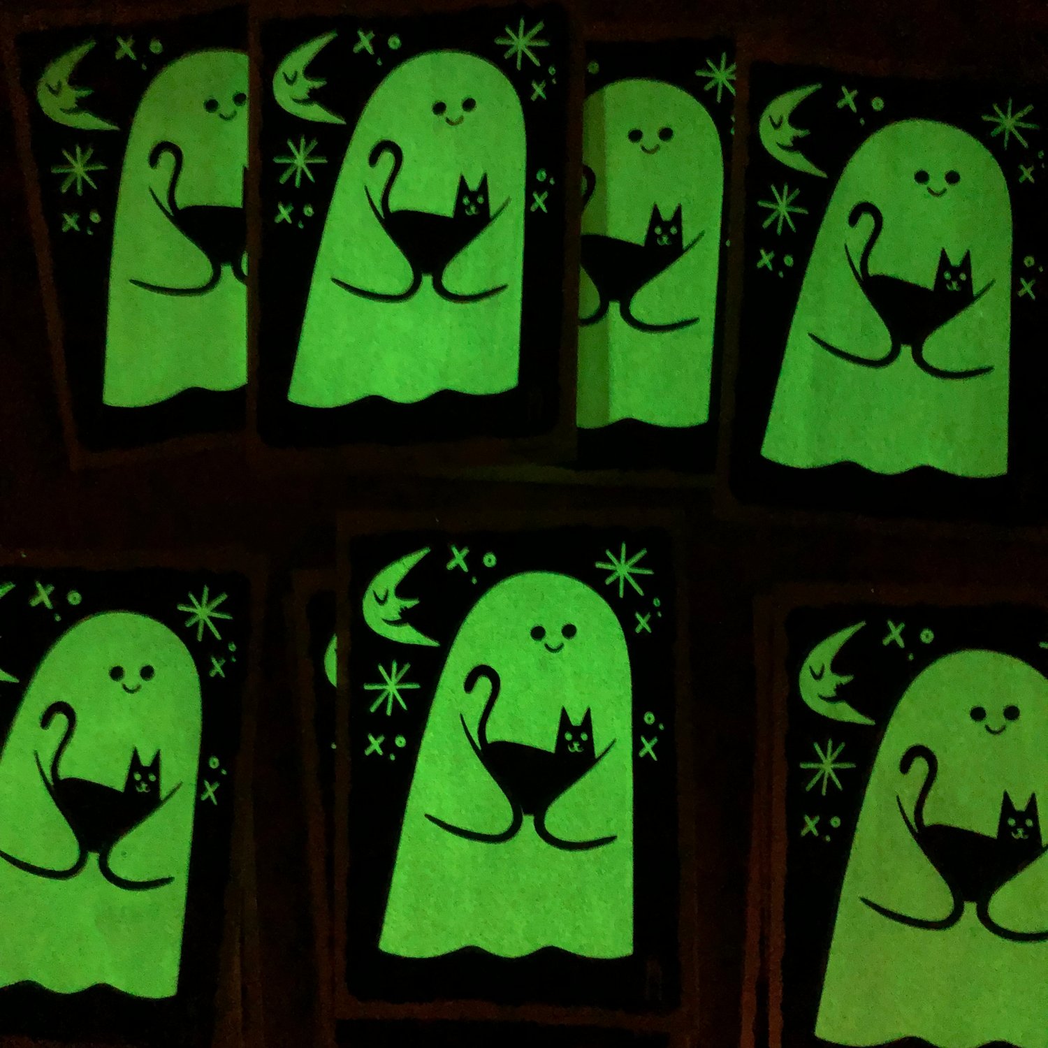 Image of Ghost print (Glow in the dark)