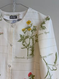 Image 6 of Flower Molly shirt (medium)