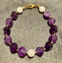 Image 2 of Amethyst and White Jade with faceted gold Hematite - Size 7.5
