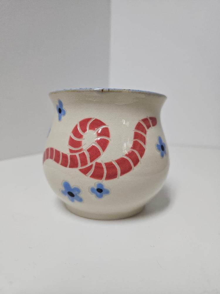 worm cup (1)