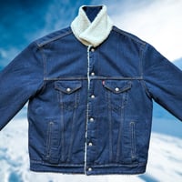 Image 1 of LEVIS REVERSIBLE VINTAGE RELAXED FIT SHERPA TRUCKER JACKET MENS SIZE MEDIUM NEW