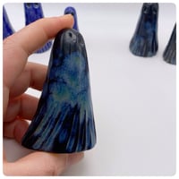 Image 4 of Blue /  Blacks 