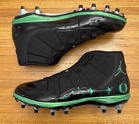OREGON DUCKS NIKE JORDAN 11 RETRO CLEATS