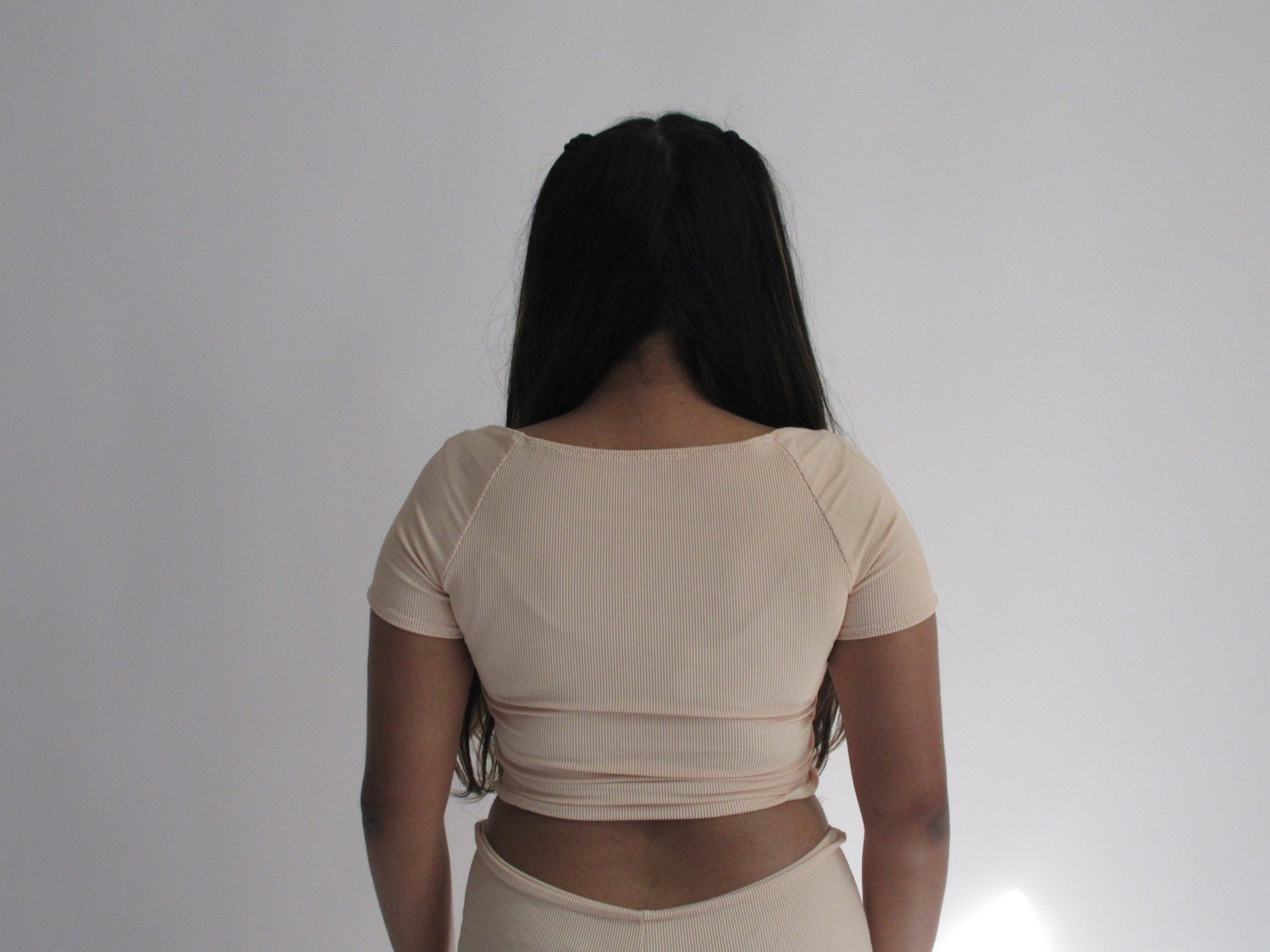 Image of BONE SHORT SLEEVE TOP