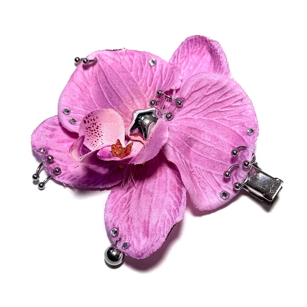 Image of Pierced Orchid Single Clip