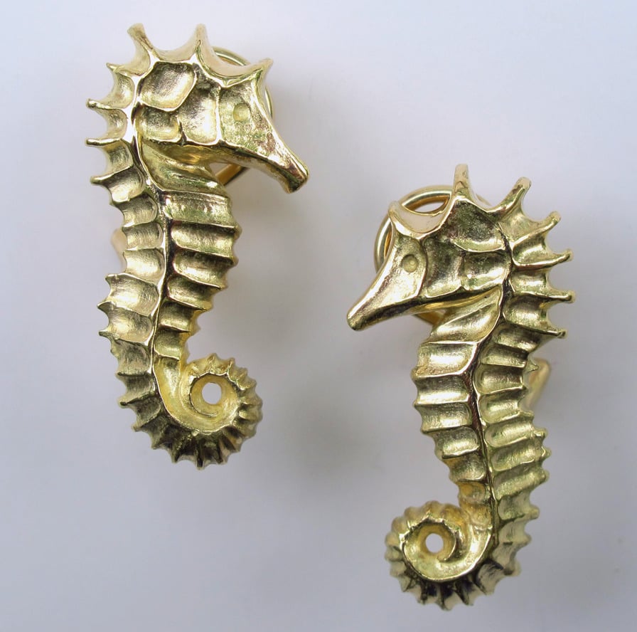 Image of Seahorse Earrings 18k Clip
