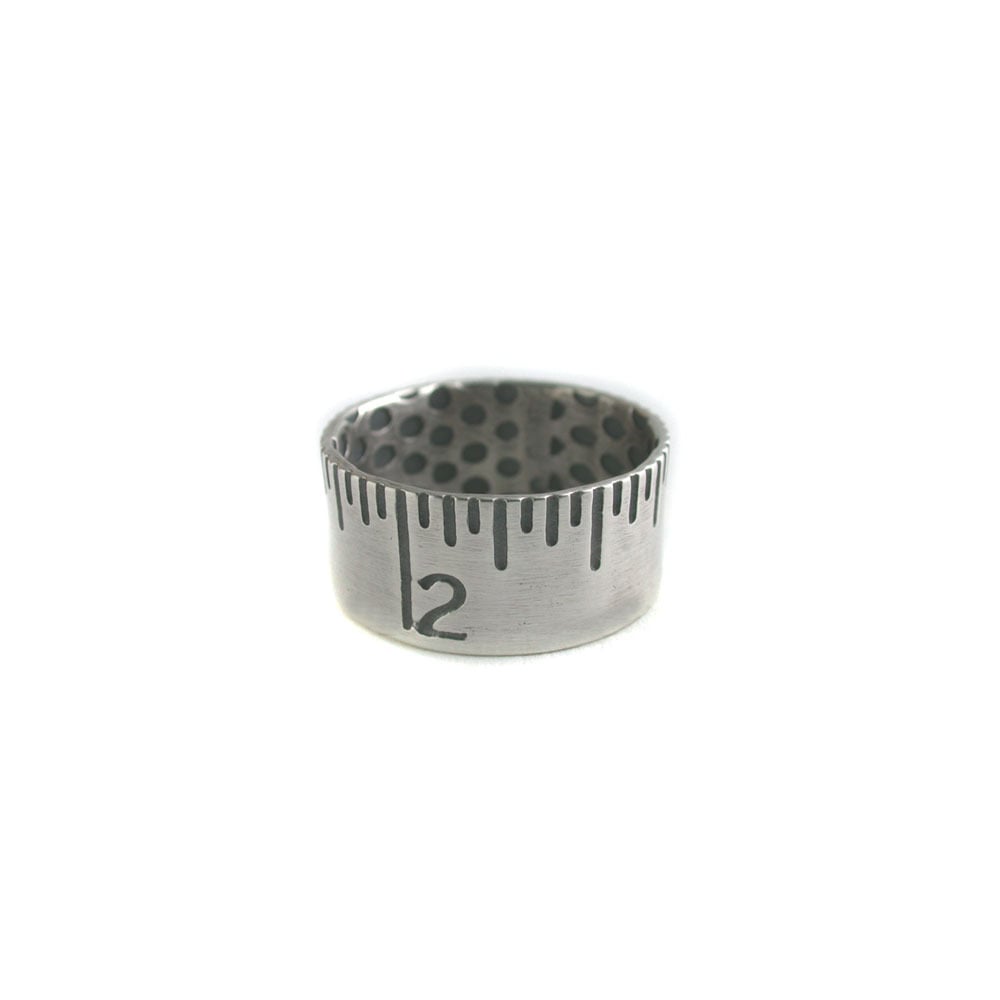 Image of ruler ring