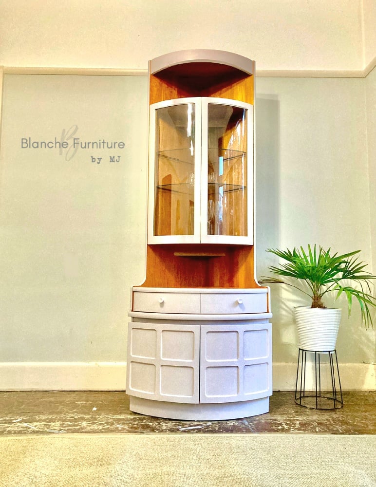 Image of Nathan Corner Drinks Cabinet unit with light - in Lady Emma