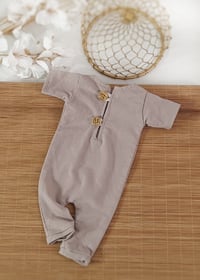 Image 1 of Luke newborn romper - short sleeves - cold dark beige
