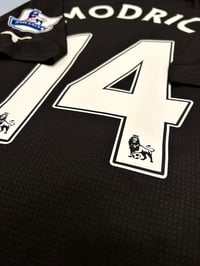 Image 10 of Tottenham Hotspur “MODRIĆ 14” 2011/12 Third Shirt + PL patches (L)