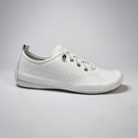 Image 1 of ROAMERS ODESSA WHITE