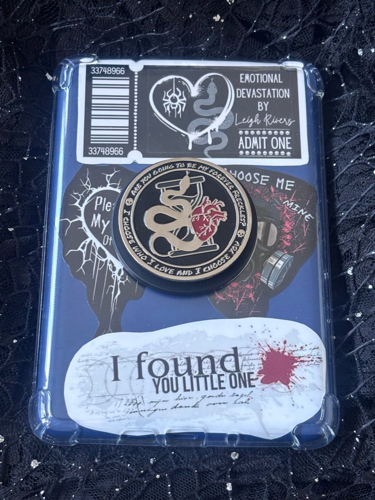 Image of Officially licensed the edge of darkness kindle/phone grip 