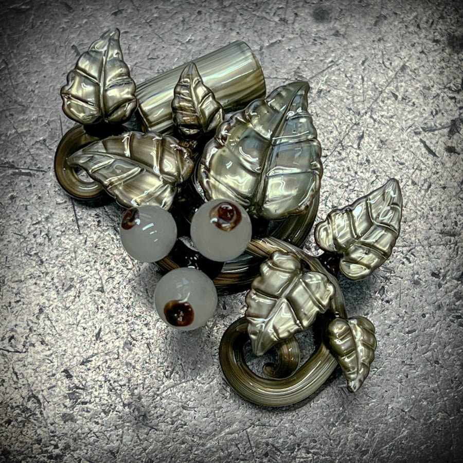 Image of Metallic Pearl Fruit Vine Pendant