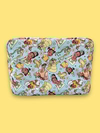 Image 2 of Beignet Princess XL Pouch