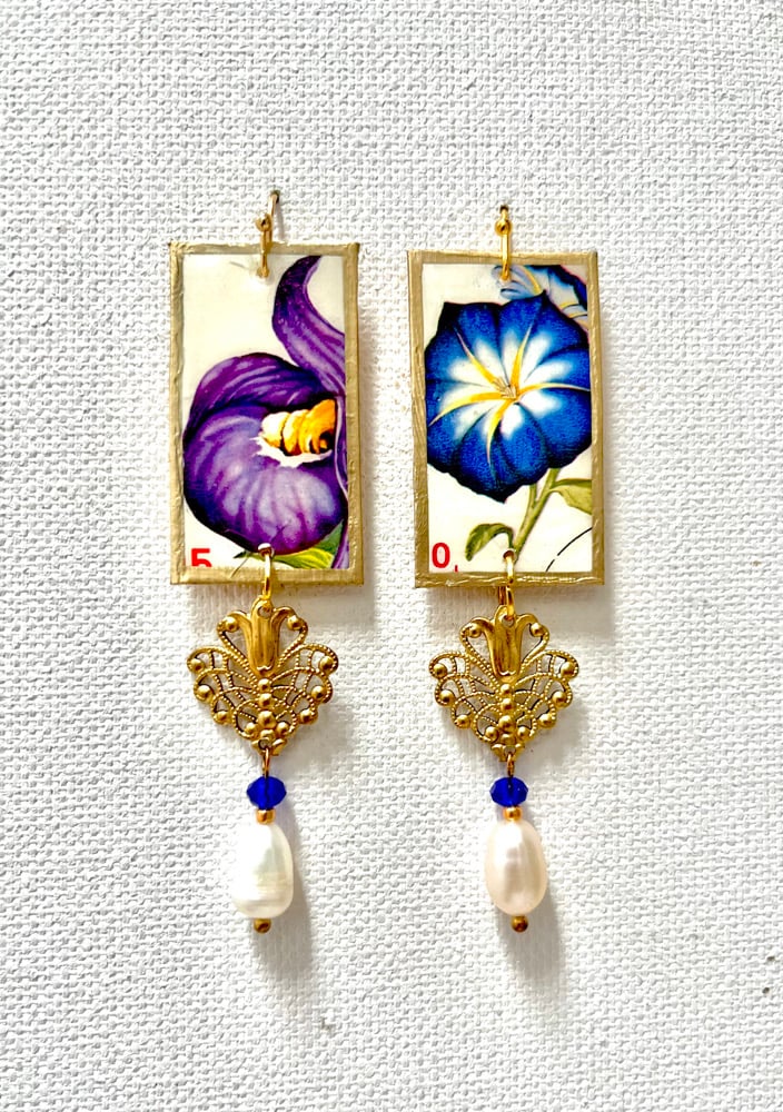 Romanian Flowers Earrings Image 2