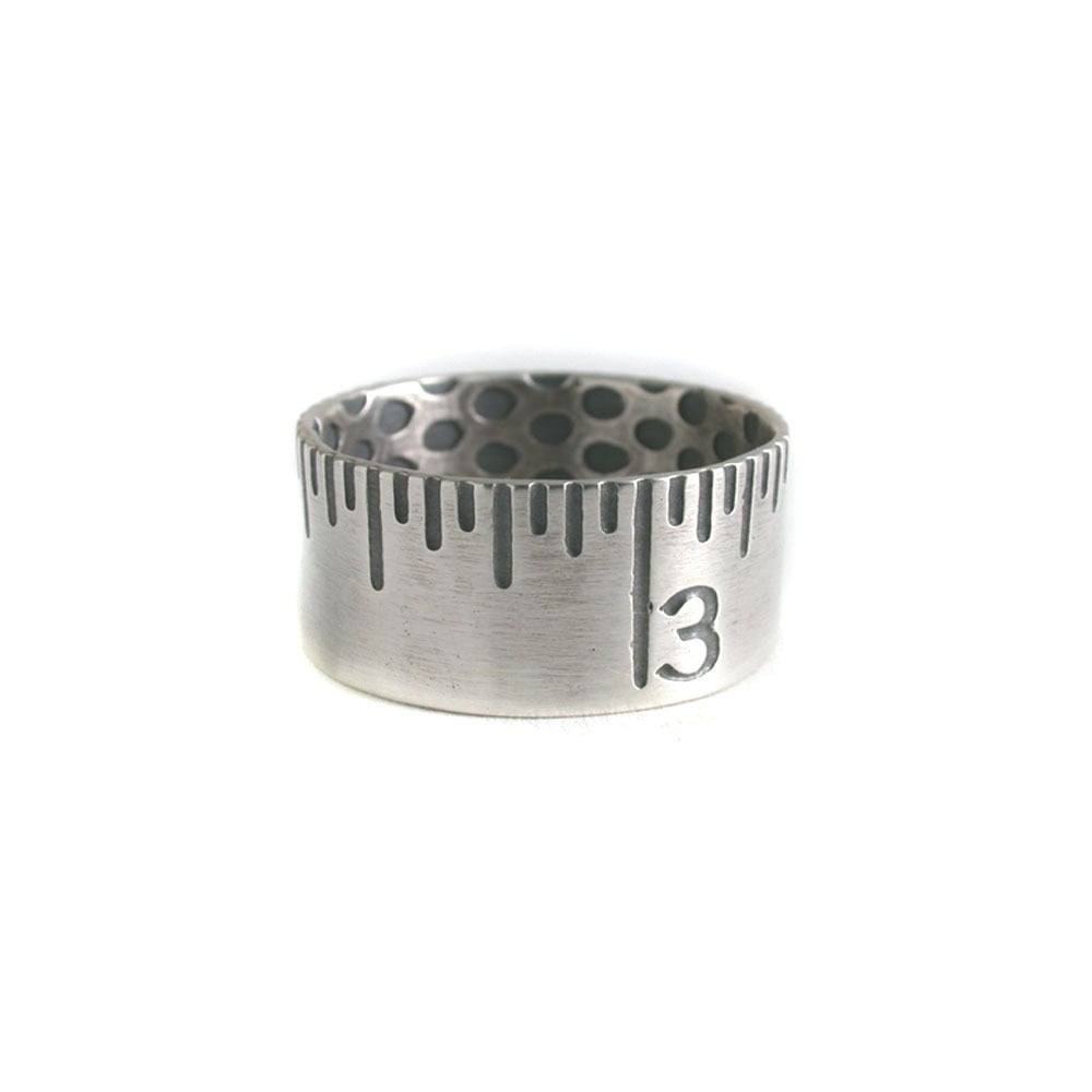 Image of ruler ring