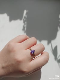 Image 7 of simple purple ring 紫锆石戒指