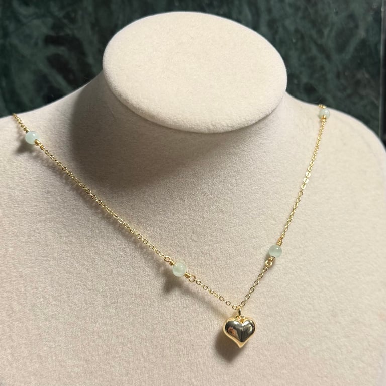 dainty puff heart necklace