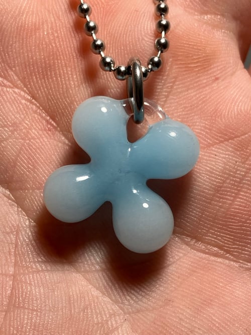 Image of sky blue clover