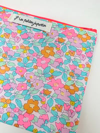 Image 2 of Pochette petit format LA COQUETTE Liberty Betsy Berry néon