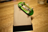 Image 2 of Kicker béton – Collaboration More FBS x Triple Shell