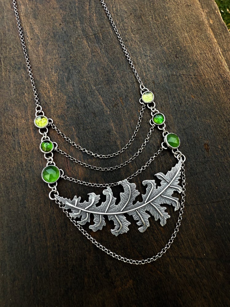 Image of Acanthus Leaf Draped Chain Statement Necklace