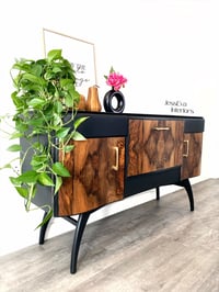Image 3 of Vintage Art Deco Beautility SIDEBOARD / DRINKS CABINET / TV UNIT 