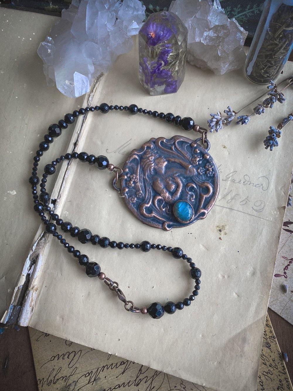 Image of Sister Of The Garden Large Labradorite