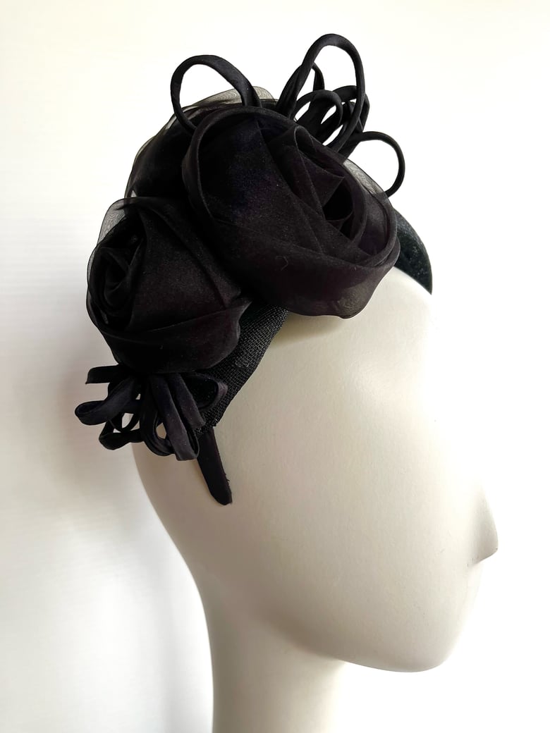 Image of Black bandeau with organza flowers