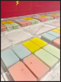 Image 3 of Deluxe Themed Boxes 