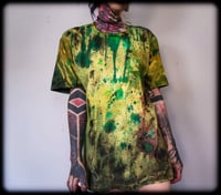 Image 15 of UV BiO Tee (Large)