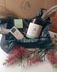 Image 1 of Bush Essence Gift Box