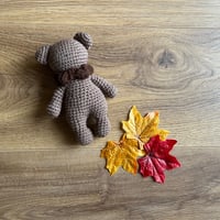 Image 2 of Crochet walnut brown Weebee bear