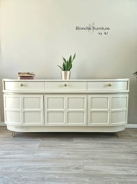 Image 1 of Luxurious, Large Nathan Curved Sideboard in Off White on Gold Hairpin Legs